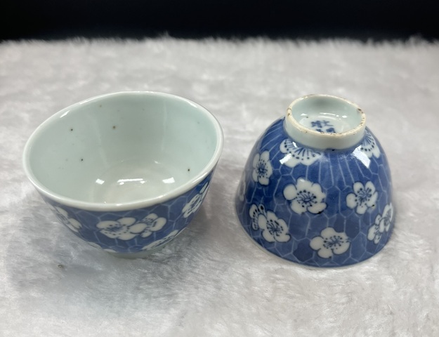 古玩陶瓷青花冰梅紋杯一對拍賣,當前價格3800元