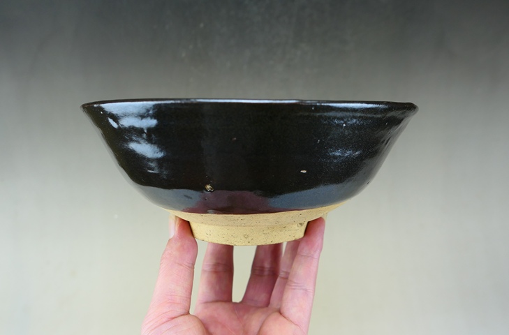 古玩陶瓷明代.耀州窯黑釉大碗拍賣,當(dāng)前價格280元