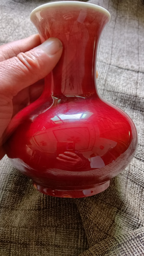 古玩陶瓷郎紅釉賞瓶拍賣，當前價格9999元