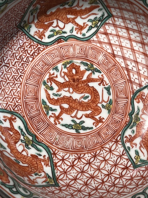 古玩陶瓷五彩龍紋碗真品鑒賞圖