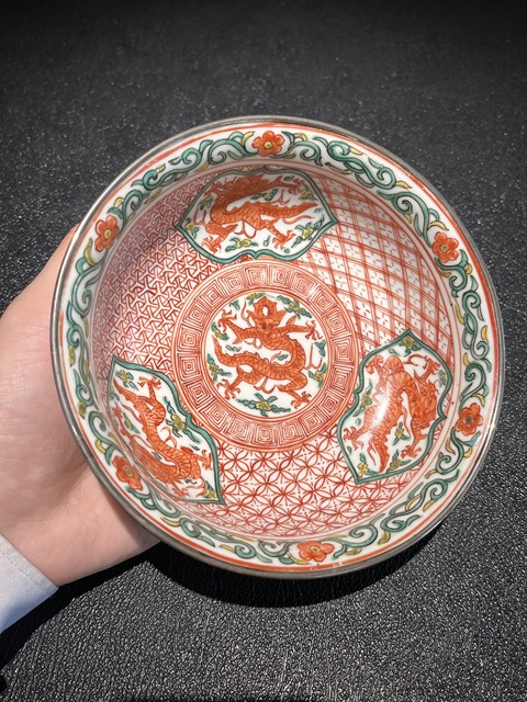 古玩陶瓷五彩龍紋碗真品鑒賞圖