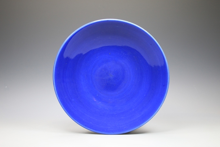 古玩陶瓷清中晚·霽藍釉盤真品鑒賞圖