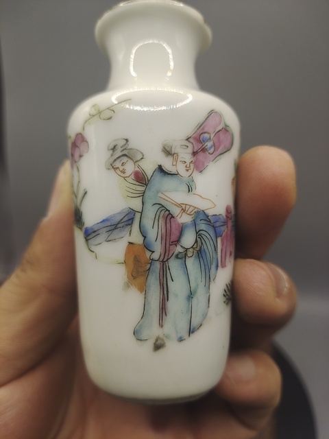 古玩陶瓷清同治精品?粉彩天官賜福小棒槌瓶拍賣,當前價格2500元