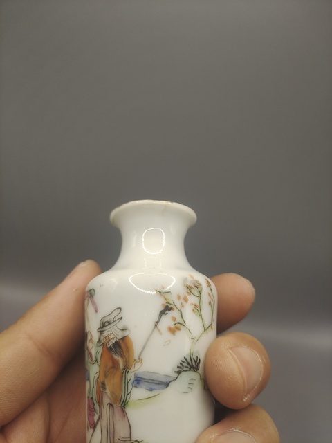 古玩陶瓷清同治精品?粉彩天官賜福小棒槌瓶拍賣,當前價格2500元