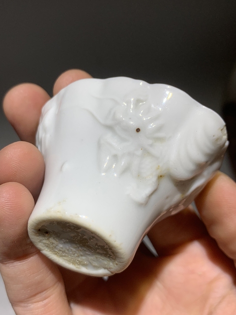 古玩陶瓷清早期德化窯白釉龍鶴杯拍賣,當前價格999元