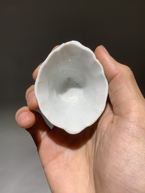 古玩陶瓷清早期德化窯白釉龍鶴杯拍賣,當前價格999元