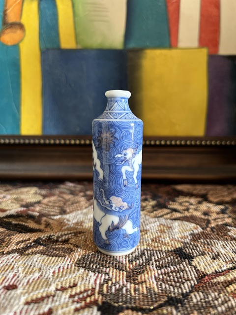 古玩陶瓷晚清青花釉里紅海怪鼻煙壺拍賣，當(dāng)前價(jià)格5500元