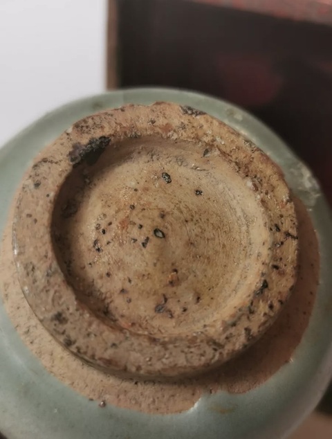 古玩陶瓷元明龍泉窯風格小葫蘆瓶貨水盂拍賣,當前價格5000元