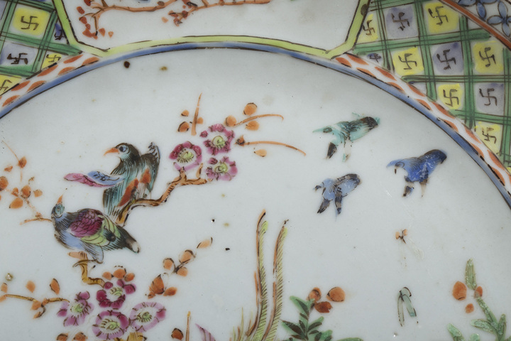 古玩陶瓷清晚·廣彩花鳥、人物紋盤兩只拍賣,當(dāng)前價格0元