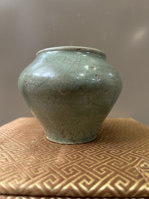 古玩陶瓷明龍泉小罐拍賣,當前價格3500元