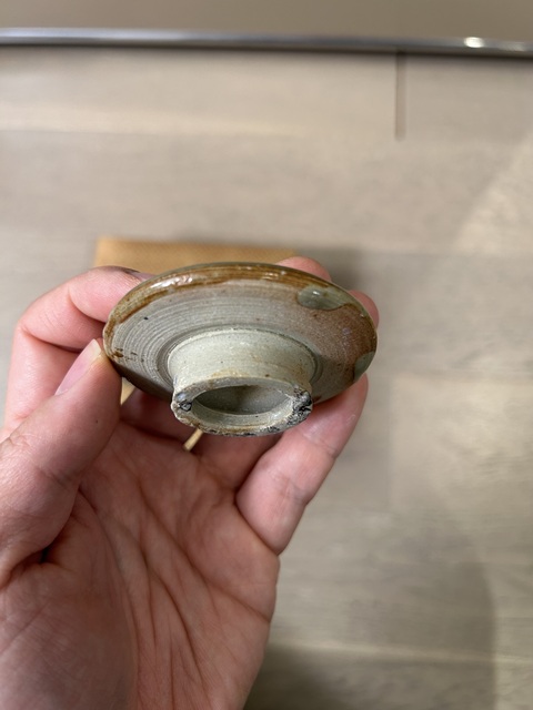 古玩陶瓷明龍泉小蓋罐拍賣，當(dāng)前價格2000元