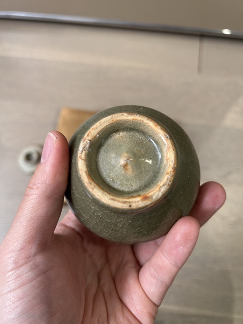 古玩陶瓷明龍泉小蓋罐拍賣，當(dāng)前價格2000元