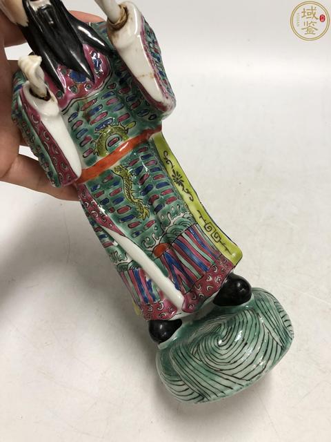 古玩陶瓷魏洪泰大師八仙人物曹國舅粉彩塑像拍賣,當前價格2200元