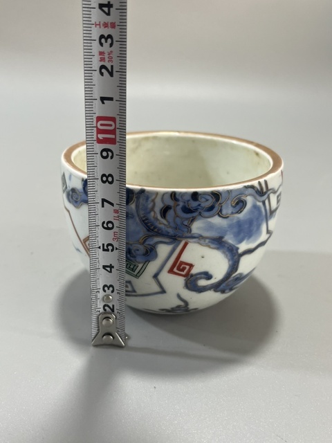 古玩陶瓷日本明治青花礬紅龍紋案缸拍賣,當前價格700元