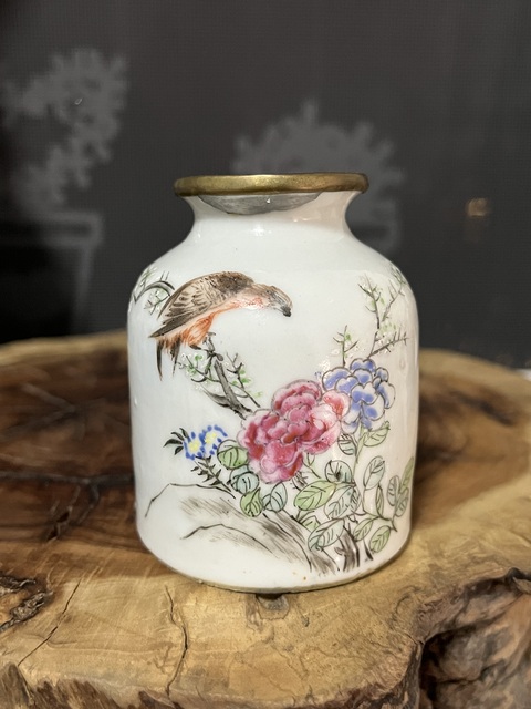 古玩陶瓷粉彩花鳥紋水盂拍賣,當前價格688元