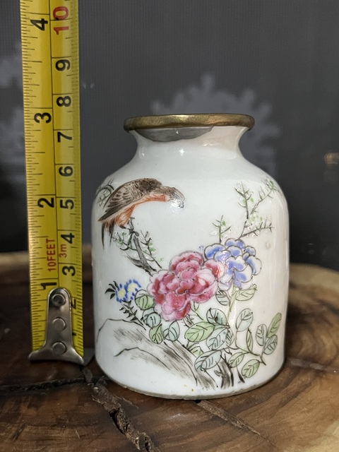 古玩陶瓷粉彩花鳥紋水盂拍賣,當前價格688元