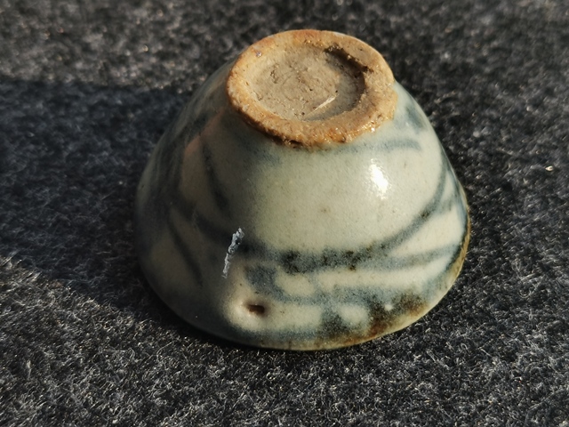 古玩陶瓷明代.精品青花花卉紋茶盞拍賣，當前價格298元