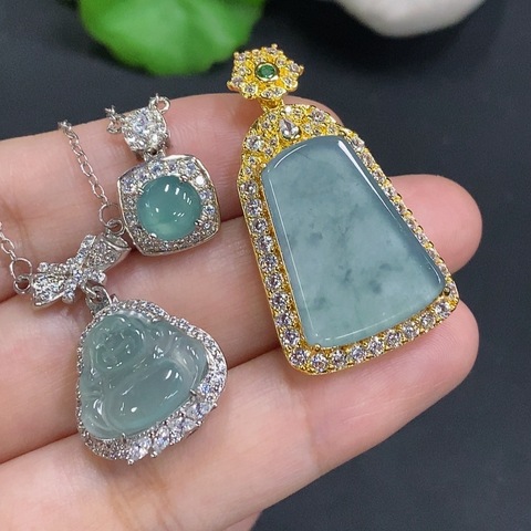 古玩玉器244F26973448 翡翠鑲嵌件(正冰種) 一手走(正冰種)拍賣,當前價格350元