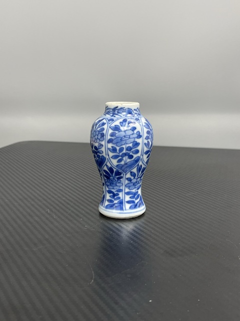 古玩陶瓷康熙青花瓶拍賣，當前價格4800元