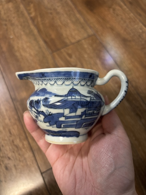 古玩陶瓷青花山水人物紋奶壺拍賣,當前價格799元