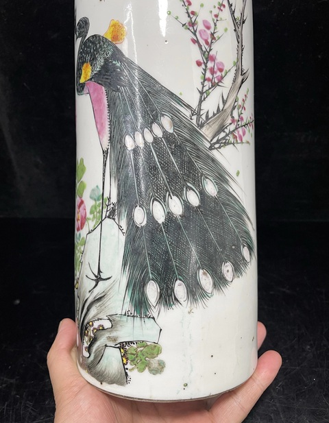古玩陶瓷粉彩花鳥紋帽筒拍賣,當(dāng)前價(jià)格988元