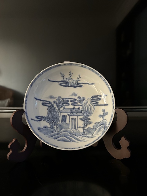 古玩陶瓷清雍正山水樓閣紋青花盤拍賣,當前價格400元