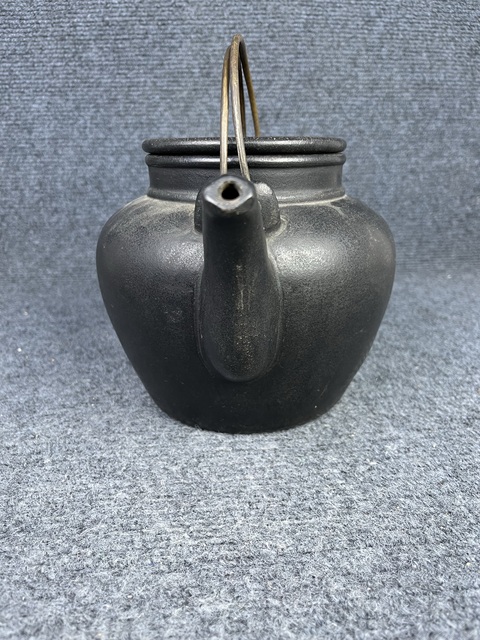 古玩雜項(xiàng)紫砂壺拍賣,當(dāng)前價(jià)格2388元