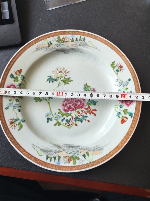 古玩陶瓷清雍正 粉彩花卉紋折沿盤拍賣，當(dāng)前價(jià)格3200元