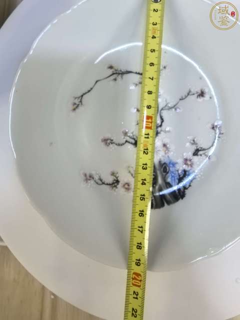古玩陶瓷粉彩梅花紋花口盤拍賣，當(dāng)前價(jià)格500元