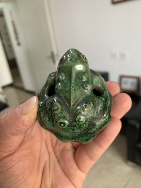 古玩陶瓷民國·綠釉蛙形水滴真品鑒賞圖