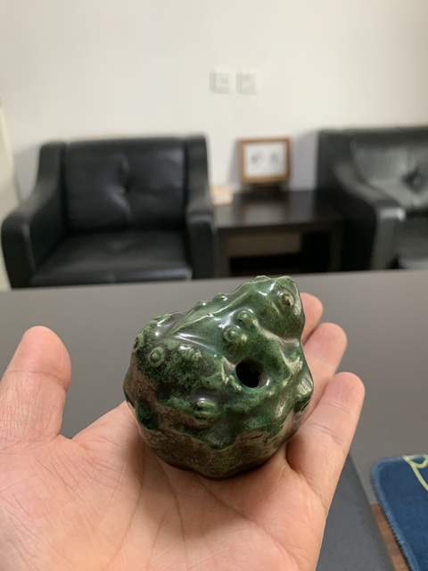 古玩陶瓷民國·綠釉蛙形水滴真品鑒賞圖