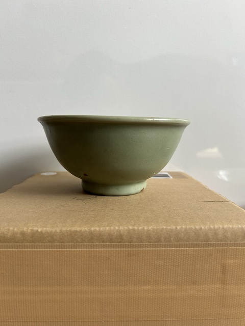 古玩陶瓷元末明初·龍泉窯碗拍賣，當前價格5000元