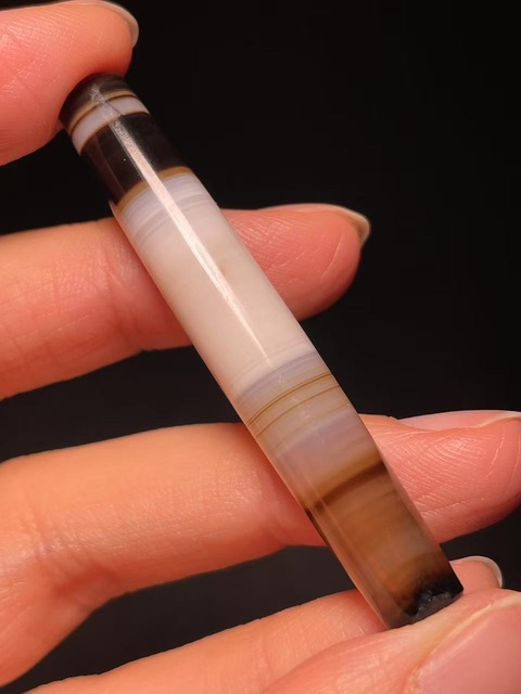古玩玉器瑪瑙管珠拍賣，當前價格5888元