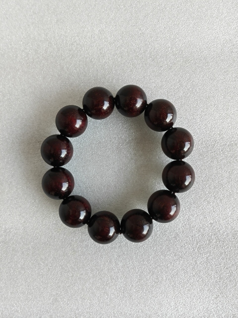 古玩雜項(xiàng)紫檀金星手串拍賣,當(dāng)前價(jià)格298元