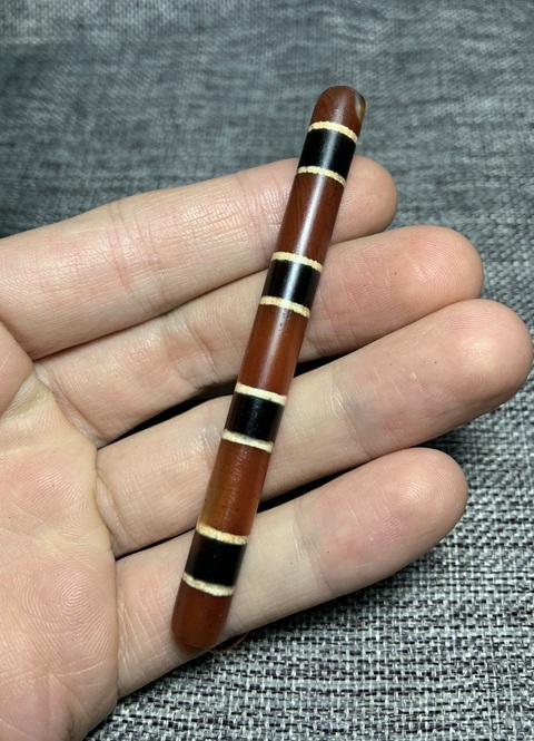 古玩玉器民國三色線天珠拍賣，當前價格999元