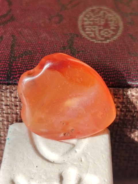古玩玉器天然紅瑪瑙吊墜拍賣,當(dāng)前價(jià)格99元