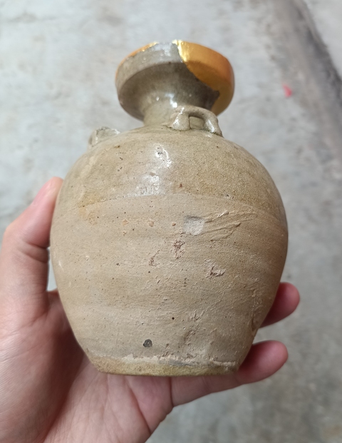 古玩陶瓷兩晉南朝越窯青瓷點彩四系盤口瓶拍賣,當(dāng)前價格1800元