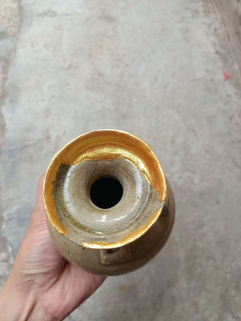古玩陶瓷兩晉南朝越窯青瓷點彩四系盤口瓶拍賣,當(dāng)前價格1800元