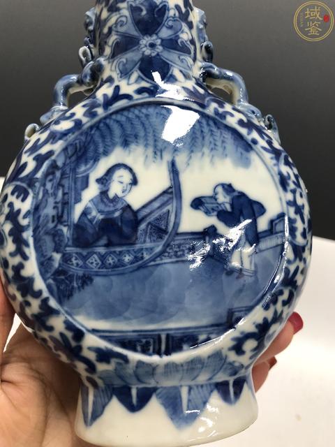 古玩陶瓷晚清·青花三娘教子紋抱月瓶拍賣，當前價格2998元