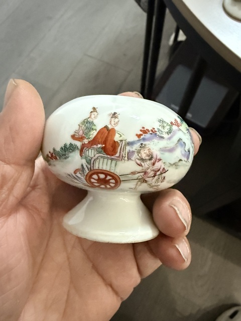 古玩陶瓷蓋罐拍賣，當前價格18000元