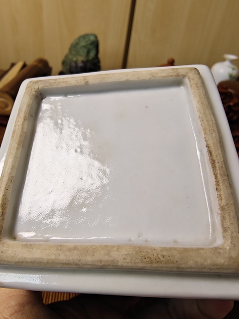 古玩陶瓷青花纏枝花卉紋茶葉罐拍賣,當前價格2980元