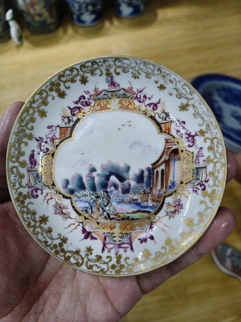 古玩陶瓷乾隆廣彩西洋人物盤真品鑒賞圖