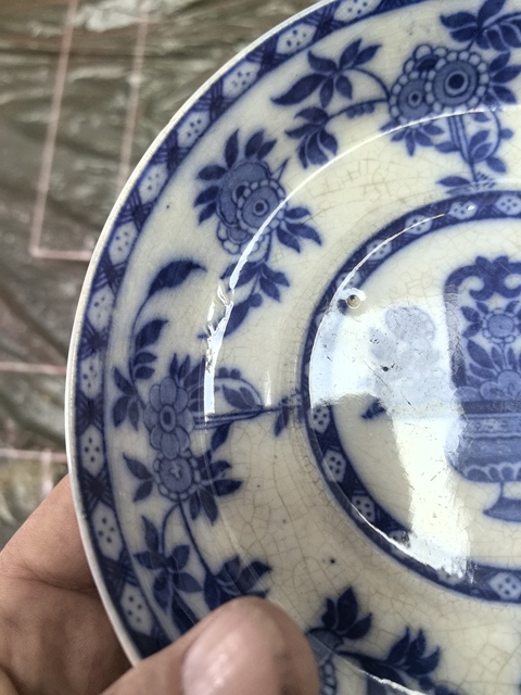 古玩陶瓷青花盤拍賣，當(dāng)前價(jià)格333元