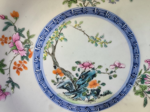古玩陶瓷乾隆青花粉彩花卉大盤拍賣,當前價格8088元