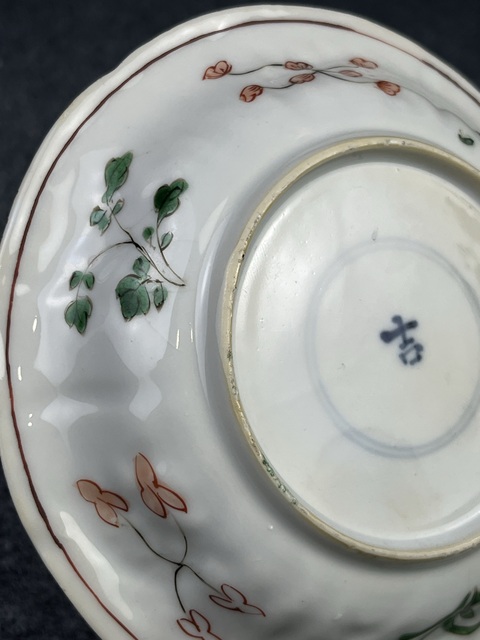 古玩陶瓷康熙五彩模印花口盤拍賣，當前價格1688元