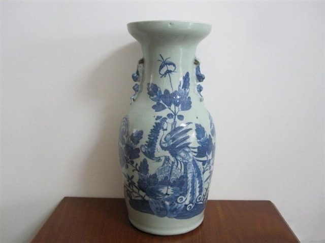 古玩陶瓷清中期青花鳳凰牡丹紋賞瓶拍賣,當前價格4566元