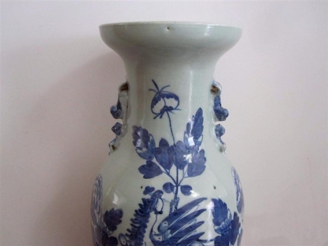 古玩陶瓷清中期青花鳳凰牡丹紋賞瓶拍賣,當前價格4566元