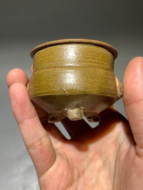 古玩陶瓷明末清初·茶葉末釉獅耳爐拍賣,當前價格2888元