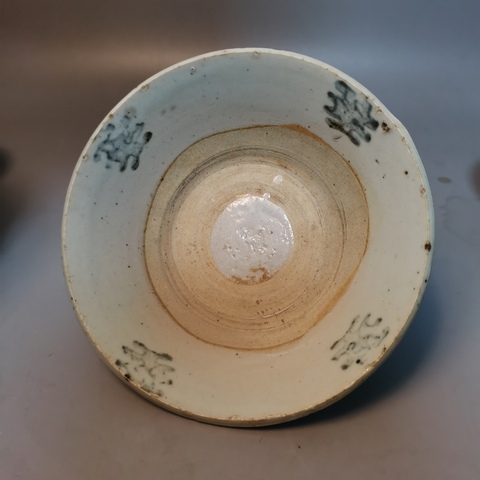 古玩陶瓷【精品龍泉】明代龍泉青瓷青花茶洗拍賣,當(dāng)前價格139元