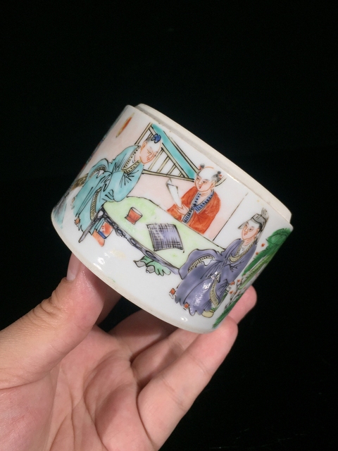 古玩陶瓷咸豐通景廣彩煙罐拍賣,當前價格1850元